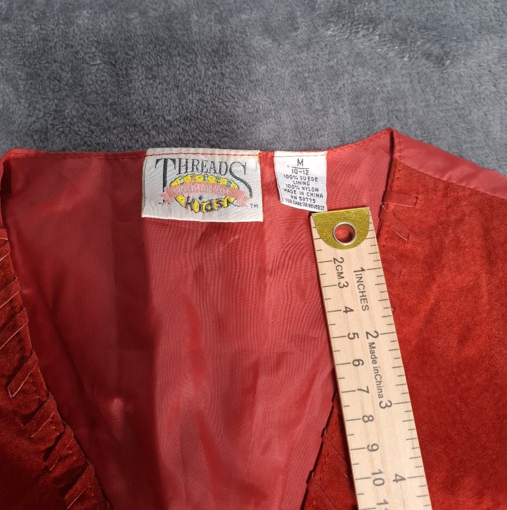 Vintage Red Suede Vest Kids with Snap Button Closure Rancher Western Rodeo - Picture 2 of 7